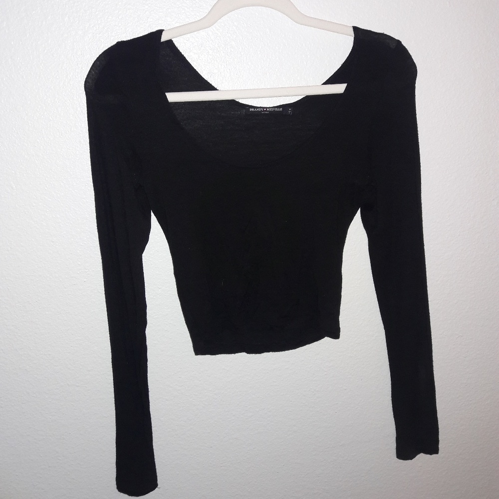 🖤Brandy Melville Crop-Top🖤